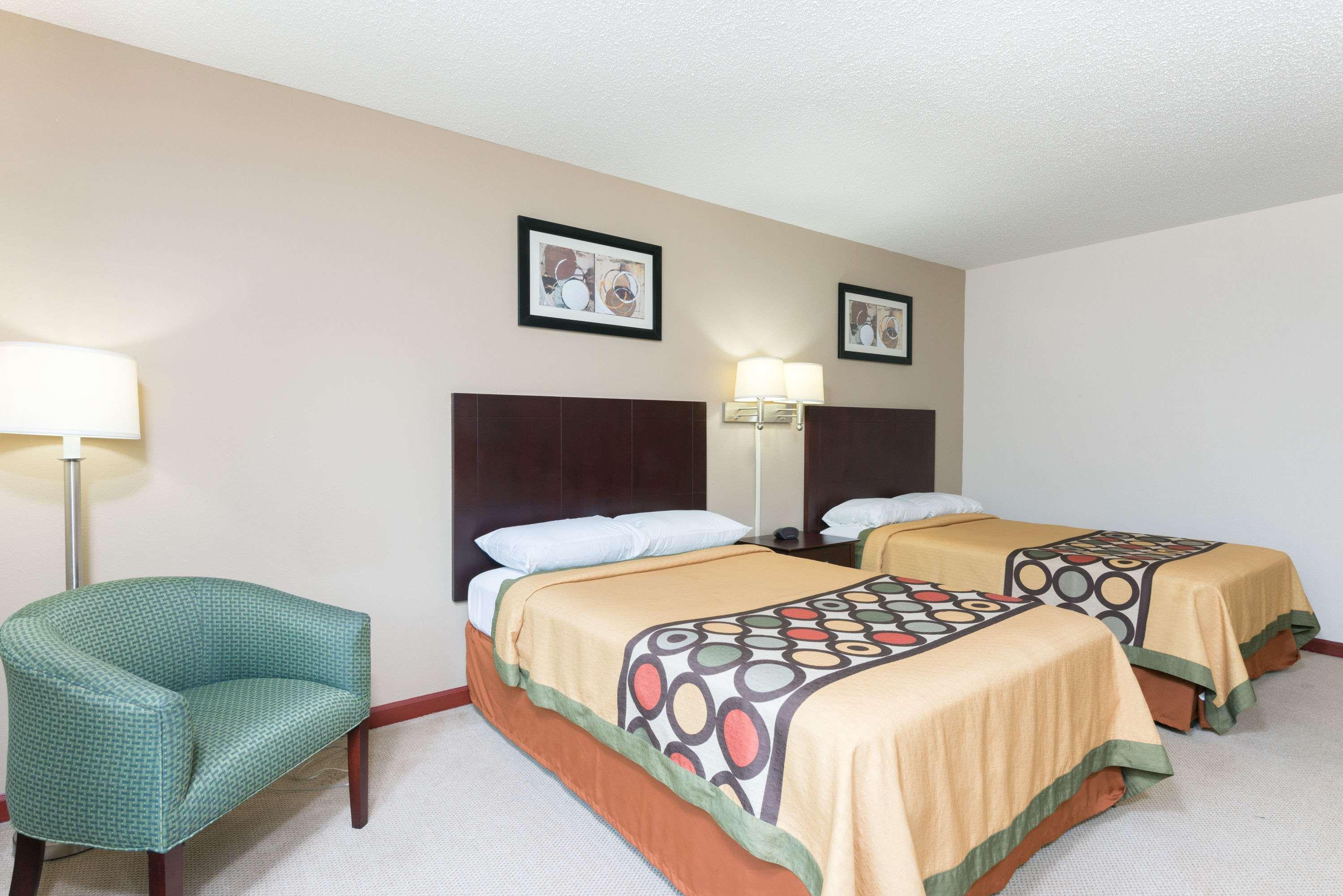 Super 8 By Wyndham Beaver Falls Exteriér fotografie