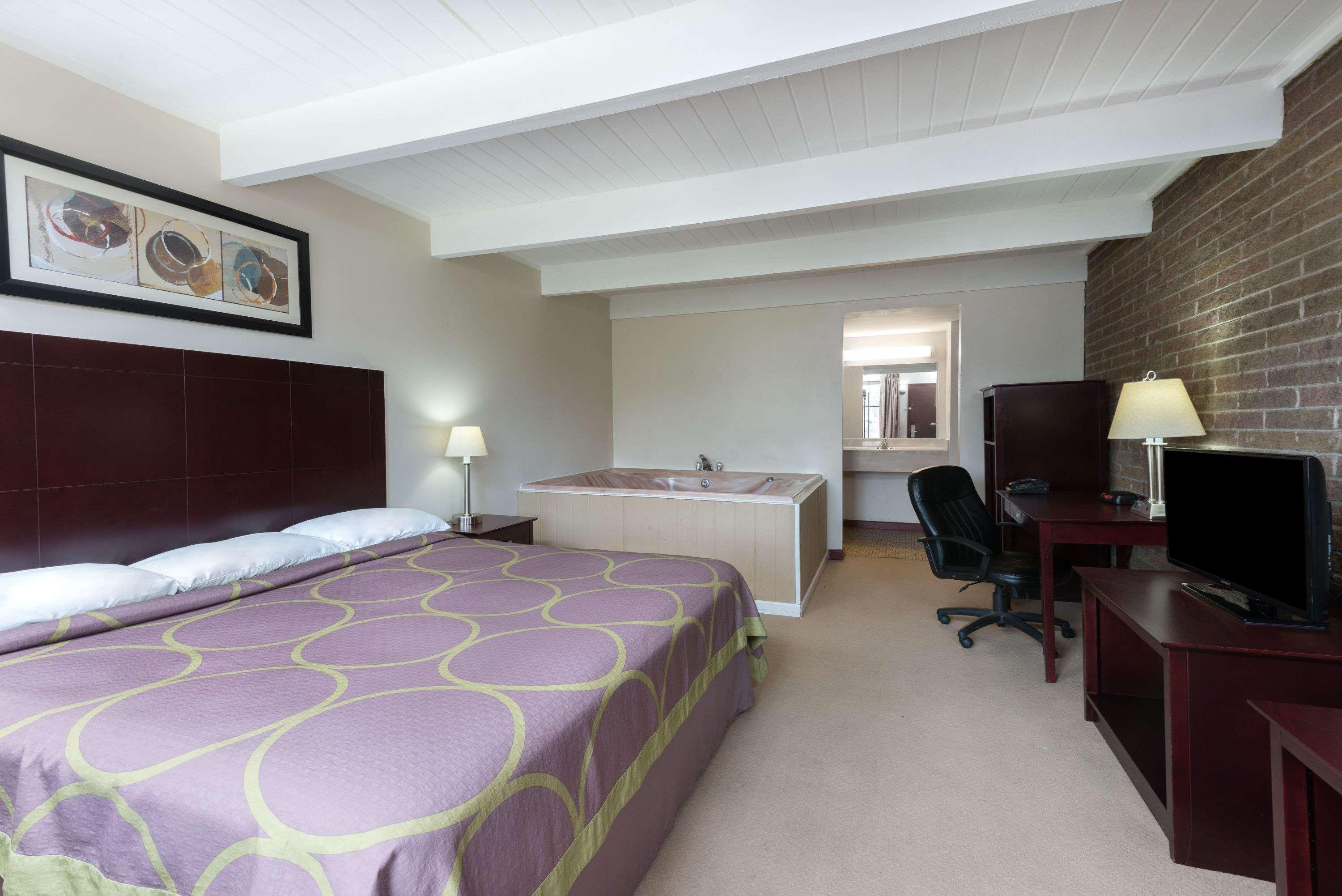 Super 8 By Wyndham Beaver Falls Exteriér fotografie
